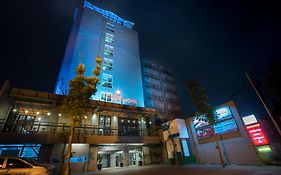 Maple Hotel Grogol, Jakarta